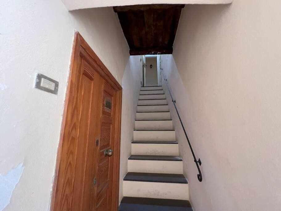 Suite Minerva 10 Steps From Piazza Civica Alghero Ngoại thất bức ảnh