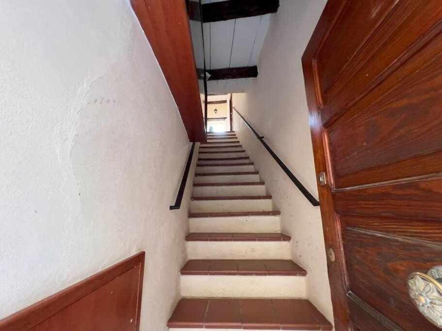 Suite Minerva 10 Steps From Piazza Civica Alghero Ngoại thất bức ảnh